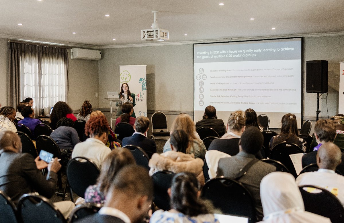 Roger Federer Foundation tweet media