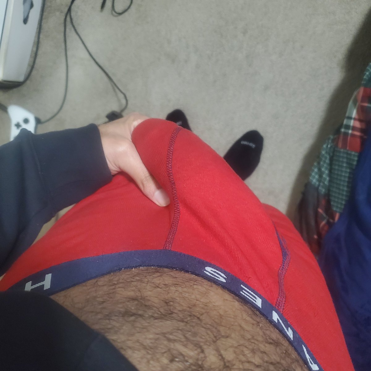maple_sticky's tweet photo. Big boy looking bigger? Uwu who knows https://t.co/7dTw09AXpd