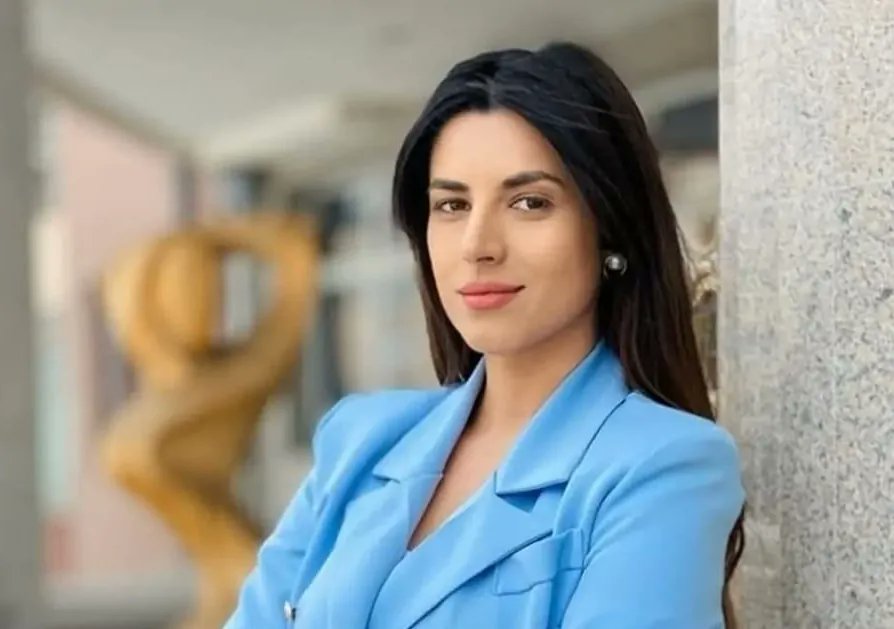 #RTRS godinama ćuti o kriminalu, aferama i malverzacijama u Istočnom Sarajevu, ali im smetaju ljudi i etničke etikete. U isto vrijeme, gradonačelnik Istočnog Sarajeva napada i prijeti novinarima  portala Spin.info i urednici Sanji Vasković. To nije novinarstvo — to