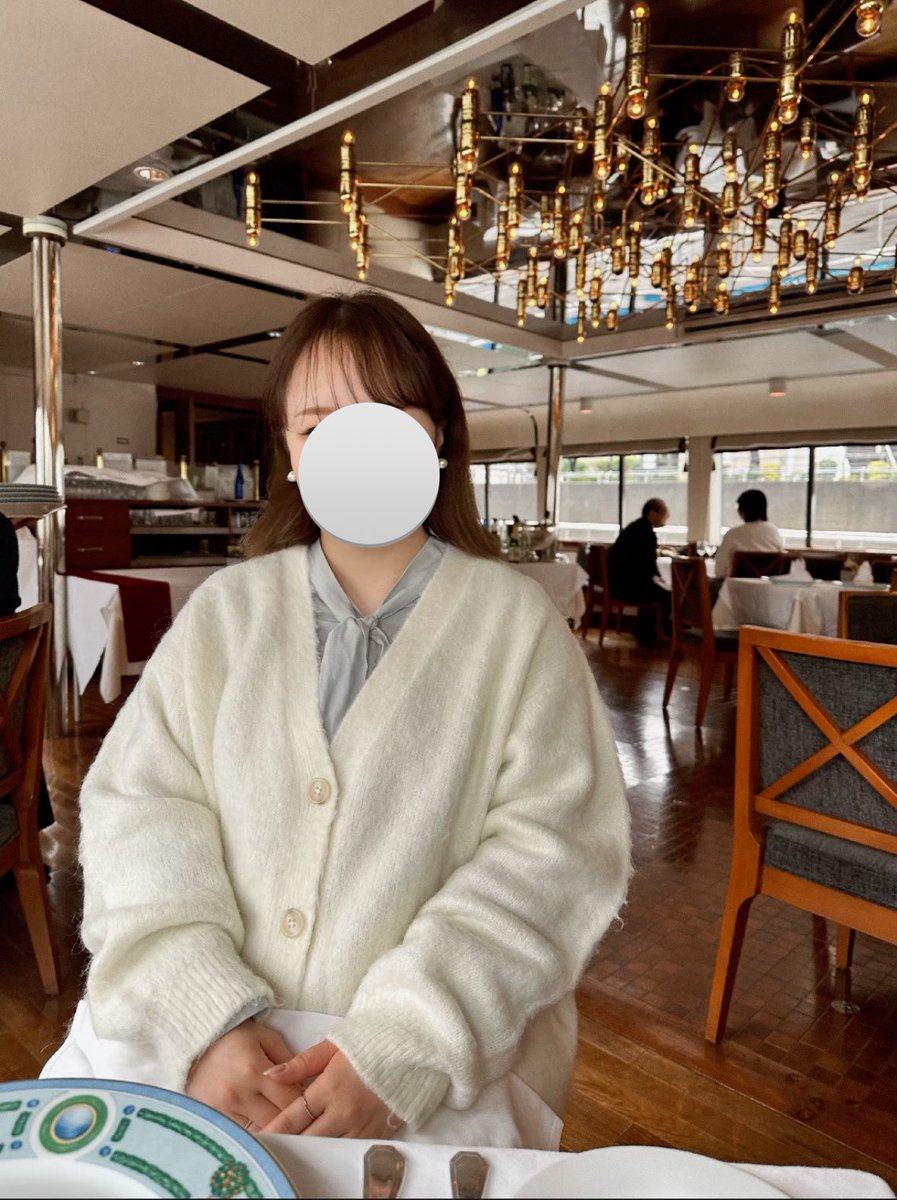 mainichioushiza's tweet photo. 夫の上司からの結婚祝いでランチクルーズ🚢🍽️🤍 https://t.co/zRAAPiy6jk