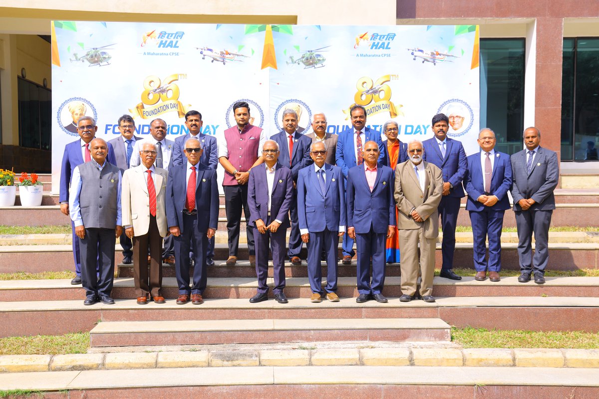 HALHQBLR's tweet photo. HAL celebrated 86 years of innovation and excellence at its Foundation Day in the distinguished presence of His Highness Yaduveer Krishnadatta Chamaraja Wadiyar, Member of Parliament &amp; Custodian of the Royal House of Mysore https://t.co/Jb8qvdt4if