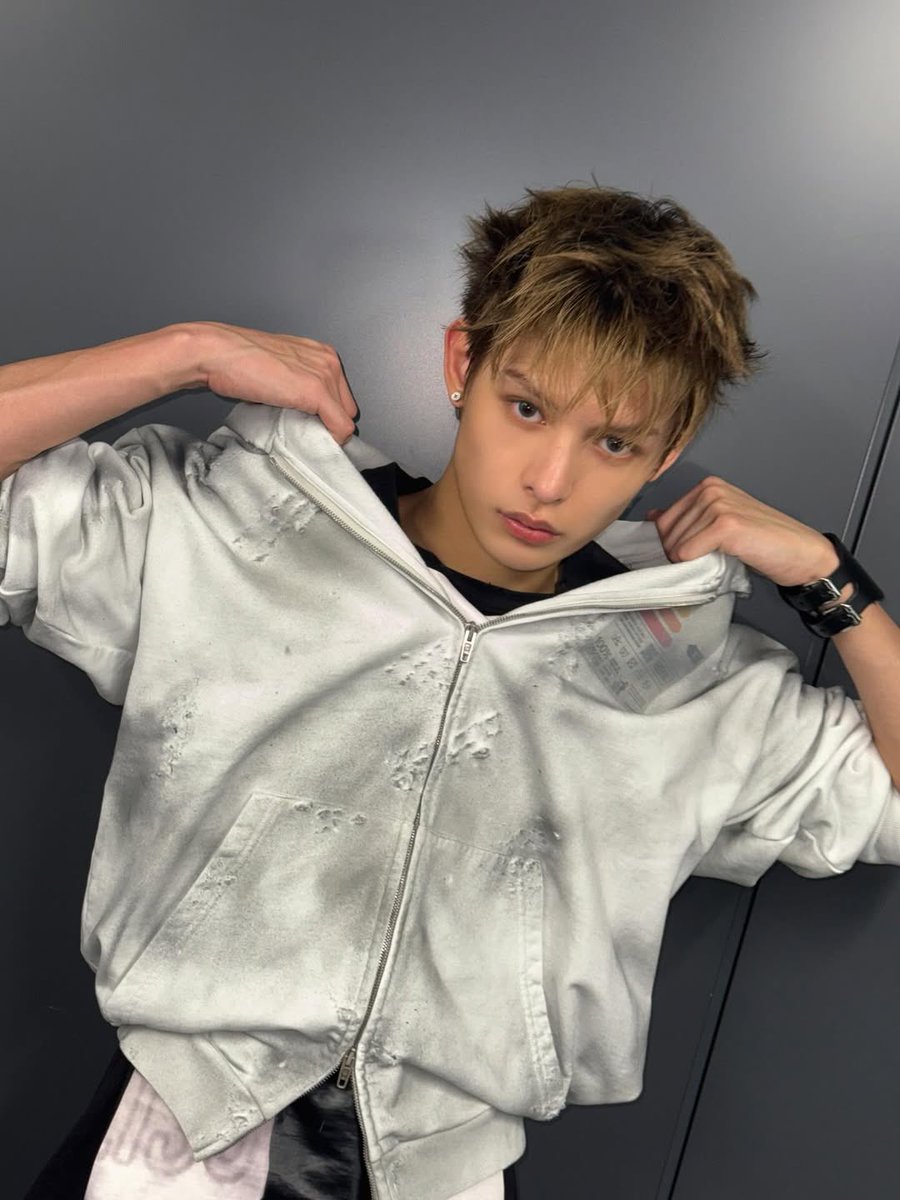 CORTIS CRAVE tweet media