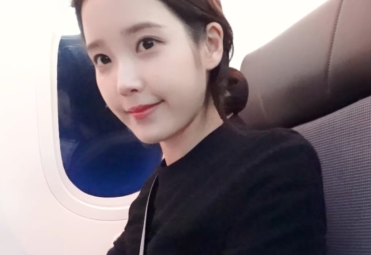 VioletPurple516's tweet image. 아 아이유 ㅈㄴ 귀여워
샤갈 나 도배 좀 할게요