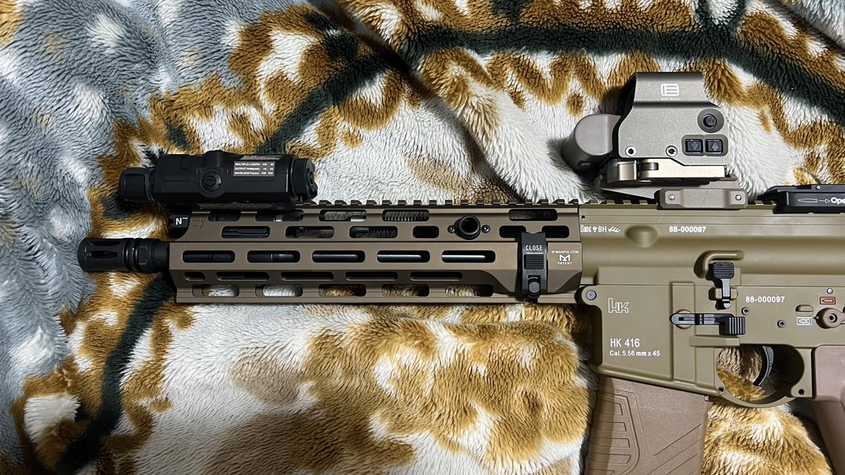 C.A.T.HK416A5、Task Force405のG95ハンドガード装着完了。 うーむ