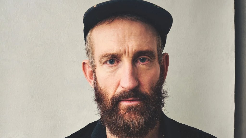 PopBase's tweet image. Johan Renck is set to direct the ‘Assassin’s Creed’ Netflix series.

He is most known for his directorial work on ‘Breaking Bad’ and ‘The Walking Dead.’

(variety.com/2025/tv/global…)