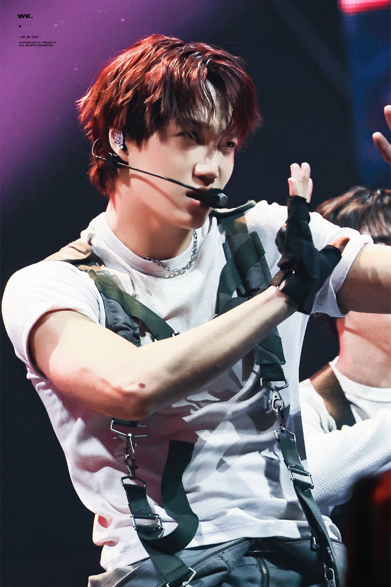 Wkai0114's tweet photo. 251220 MMA
Back It Up 

#KAI #카이 #종인 #엑소카이　
#カイ #엑소  
#2025MMA https://t.co/YyIFaECVei