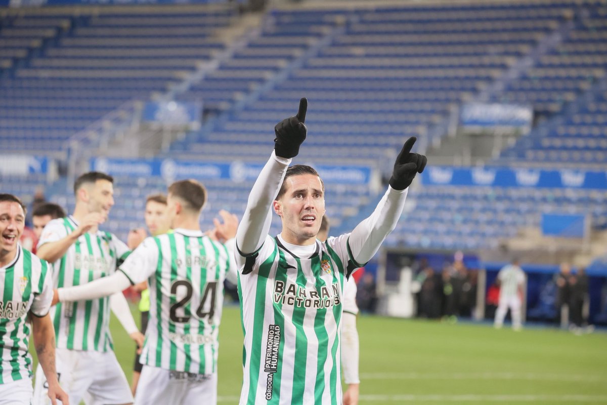 📖 EL 2⃣0⃣2⃣5⃣ BLANQUIVERDE | ¡REPASO! ✍️

El #MirandésCórdoba del pasado domingo bajó el telón del vigente año futbolístico. 12 meses que han dado para mucho y que vamos a repasar en este hilo🧵

¿Me acompañas? ¡Vamos allá!

#CórdobaCF