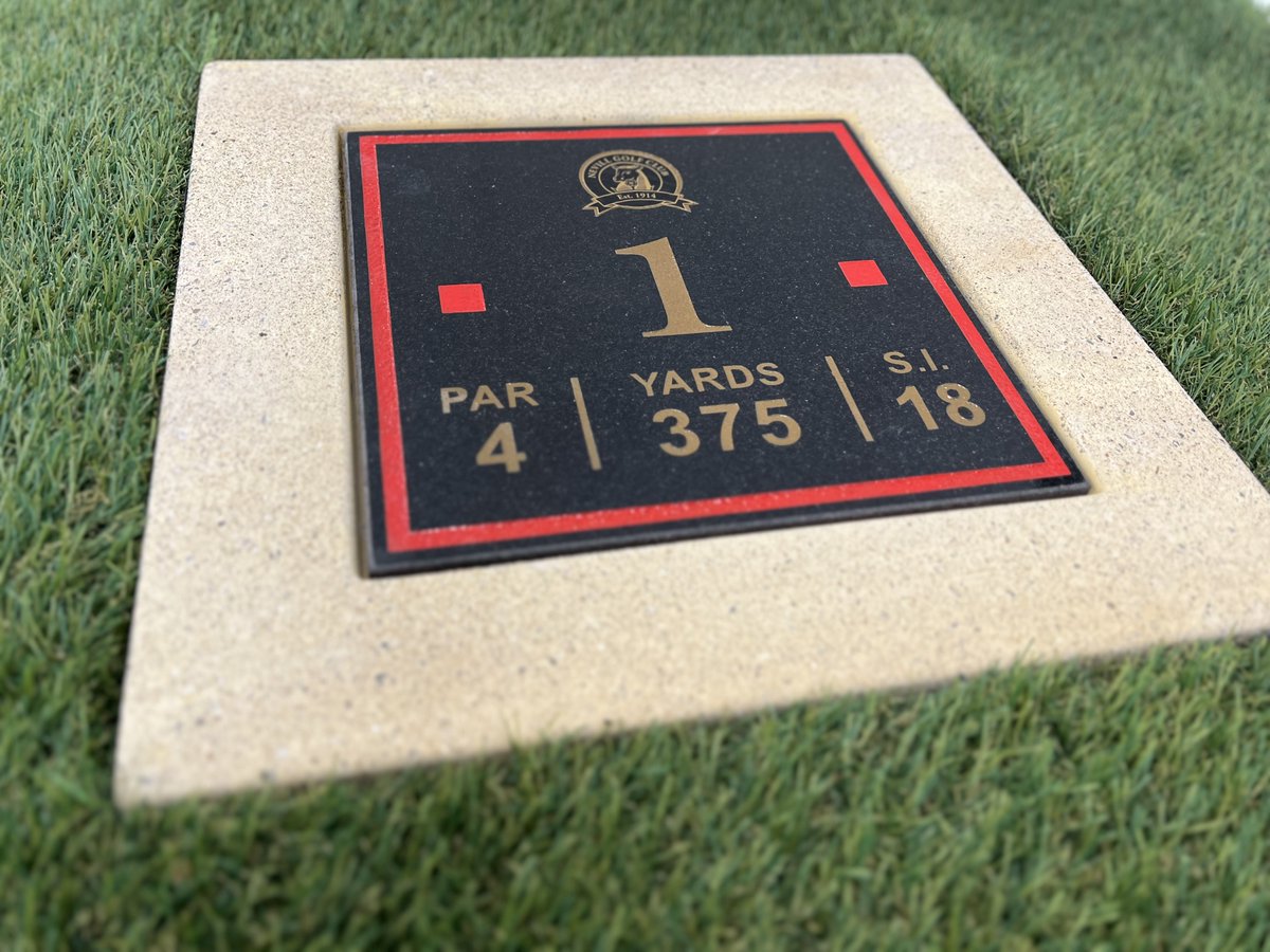 𝗘𝗹𝗲𝘃𝗮𝘁𝗲 𝘆𝗼𝘂𝗿 𝗴𝗼𝗹𝗳 𝗰𝗼𝘂𝗿𝘀𝗲 𝘄𝗶𝘁𝗵 𝗯𝗲𝘀𝗽𝗼𝗸𝗲 𝘀𝗶𝗴𝗻𝗮𝗴𝗲 ⛳️From tees to info boards, great signage enhances player experience and reflects your club’s identity.
See our latest projects for inspiration 👉 bit.ly/4qsv4s2
#GolfSignage #GolfSigns