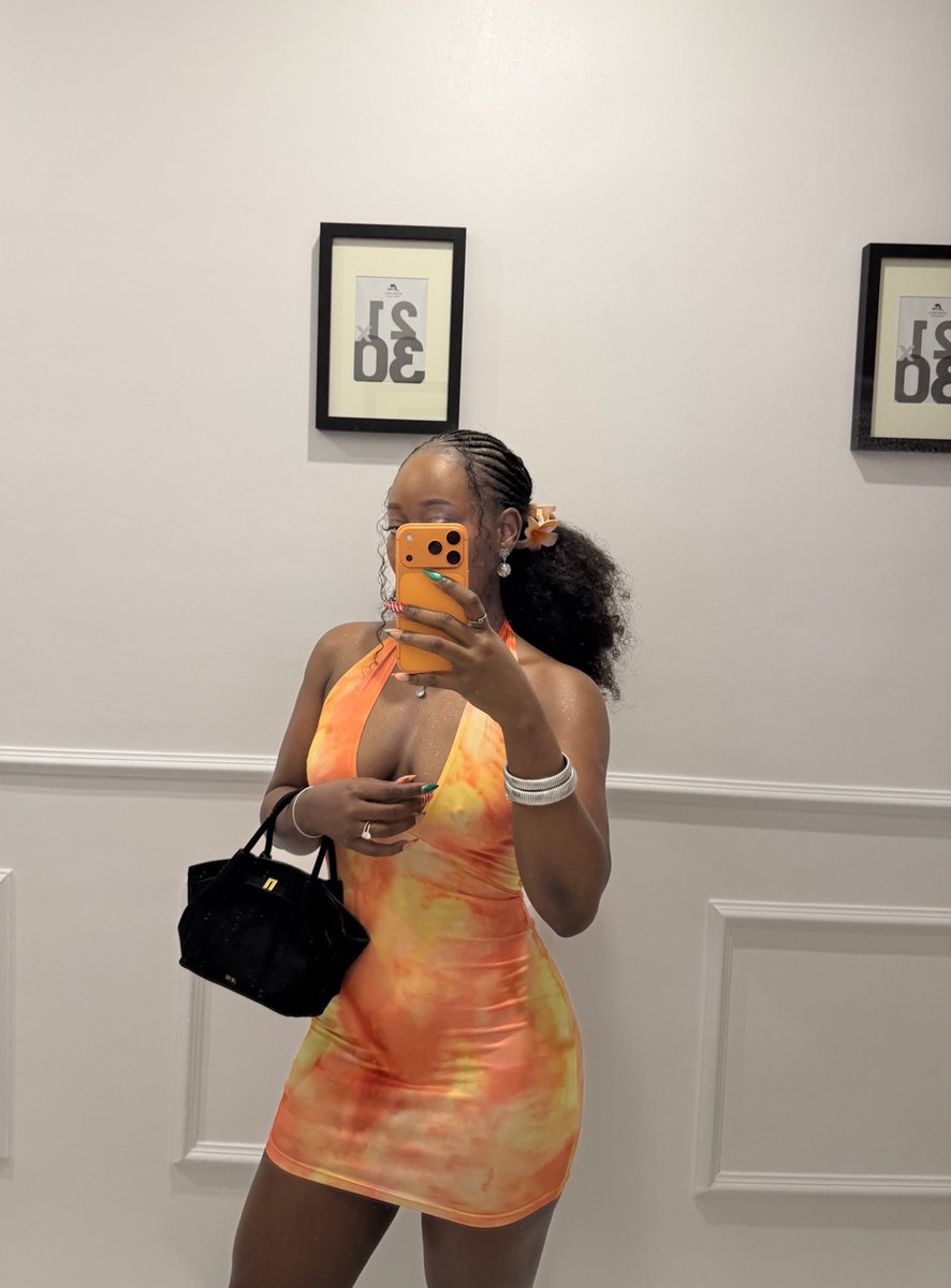 buttercup 🧚🏾 tweet media