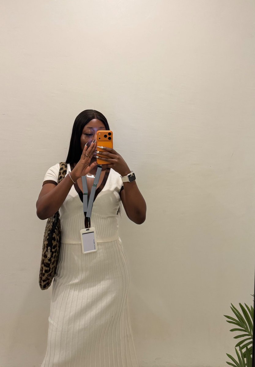 buttercup 🧚🏾 tweet media