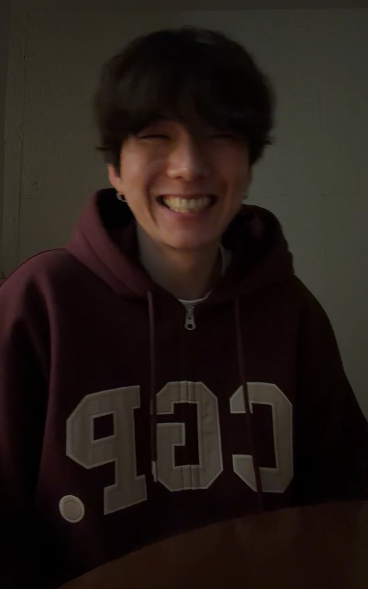 Hamzukhamsal's tweet photo. 🤍무대 30곡 하고 죽자 
🐹 ㅋㅋㅋㅋㅋㅋㅋㅋㅋㅋㅋㅋㅋㅋㅋ https://t.co/YPKFnXeMIV