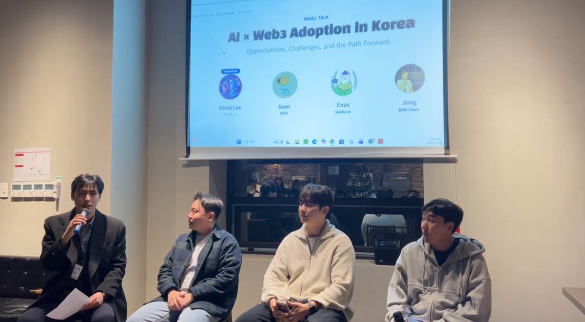 Phavorable's tweet image. 어제 The Builder Night – Seoul을 마쳤습니다.

190명이 등록했고,
약 60명의 빌더와 파트너들이 현장에서 직접 얼굴을 맞대고 이야기를 나눴습니다.

이번 행사를 통해 다시 한 번 느낀 건 단순합니다.
지금 이 생태계에 부족한 건 ‘이야기’가 아니라 ‘실행’이라는 점입니다.

우리는 토큰이나 투자…