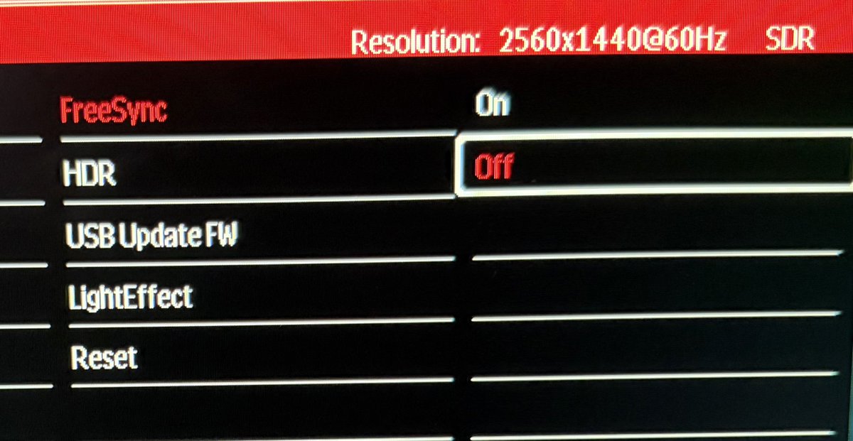 _splfut's tweet image. ⚠️ اعدادات جديدة فرقت معي ⚠️
اول شيء هذه الاعدادات من تجربة شخصية فرقت معي بشكل واضح بس اكيد ماراح تفيد الكل لان النت يفرق و المسافة بين السيرفرات بعد تفرق من شخص للثاني.
انا خلال اخر اسبوعين تقريباً القيم بلاي كل مباراة يختلف عن الثاني من ناحية الثقل و التأخير و جربت اعدل…