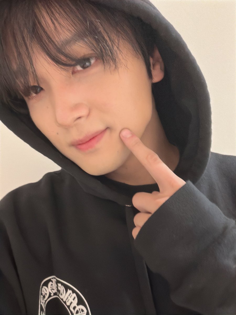 이 훈녀셀카 뭐임? ㅜㅜ