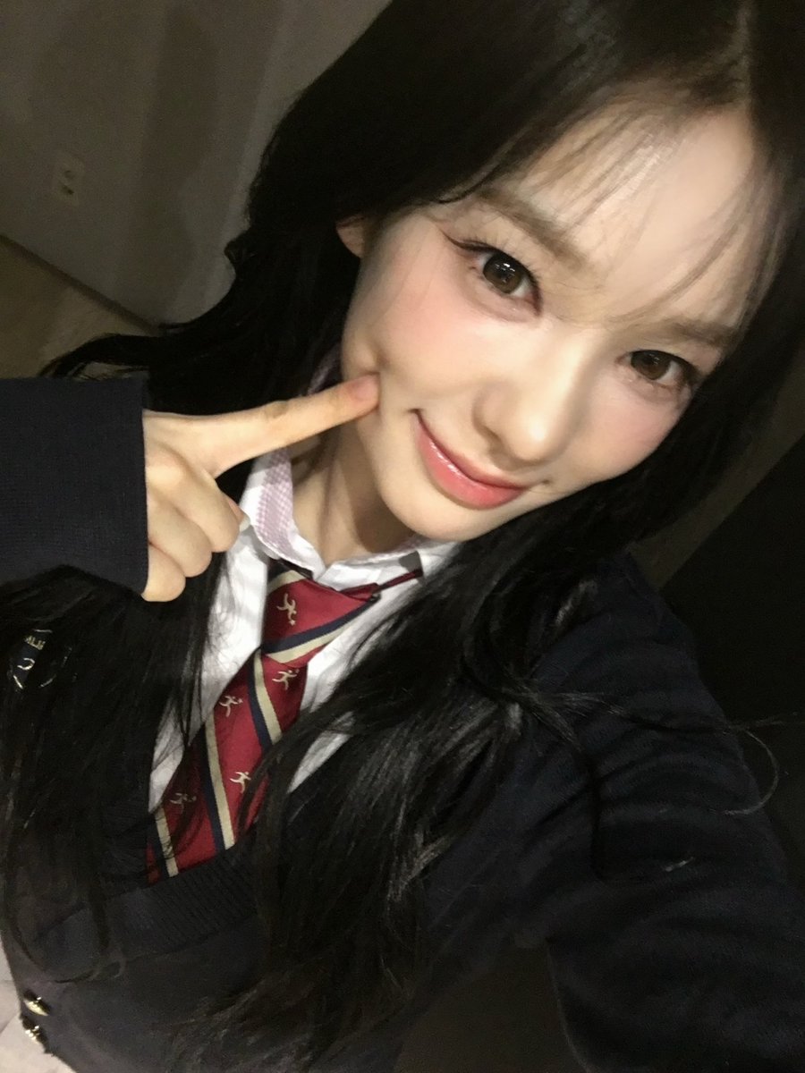 izna_offcl's tweet photo. [izME📮]

19.999살🥹

#izna #이즈나
#RYUSARANG #유사랑 https://t.co/mA7GspUXZP
