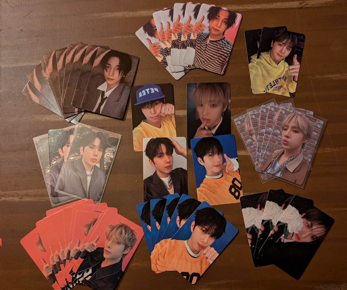 moongyul131's tweet photo. WTS BAE173 Desear Album SIGNED with all inclusions 
💸 20€ + shipping (from Germany)
🇩🇪/🇪🇺 Based but I would ship worldwide 
You can choose the member and inclusions.
Available member:
#Hangyul
#Junseo
#Yoojun
#Youngseo
#Bit

#BAE173 #DESEAR #비에이이173 https://t.co/NuDDe8Qudr