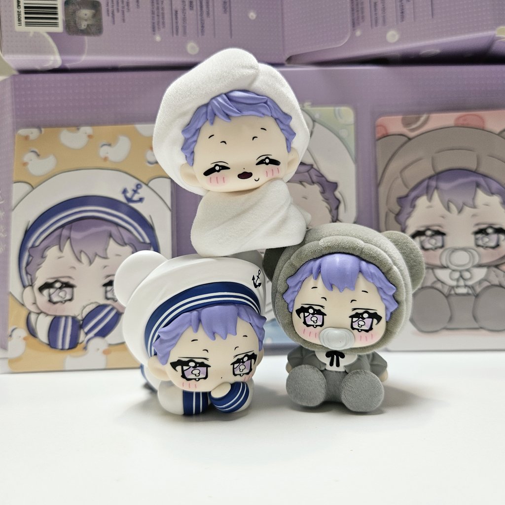 방울이를 돌봐줘 2화 방울이 아이덴티티의상 곰돌방울이ㅠㅠ
딱 보면 방울이라는 느낌입니다ㅠㅠ
~! 꼭 쥔 주먹까지 구현되어있어요ㄷㄷ
자꾸 이리저리 돌려보게되는 동글함..😭🤍 짠 방울이 묘기에요