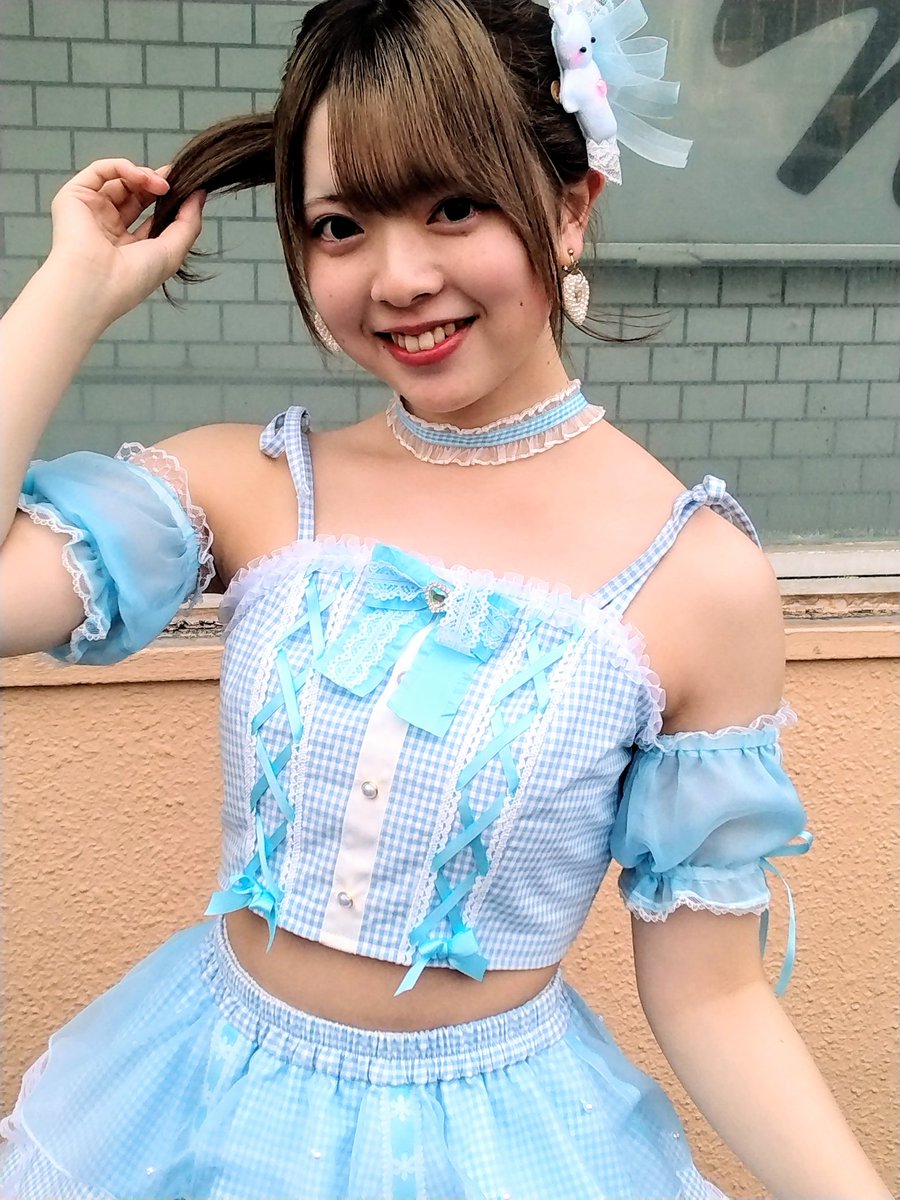 さち♡ 💖 ⁡ 早速育ててる📖🐹 ⁡ #シール帳#シール#平成デニムバインダー