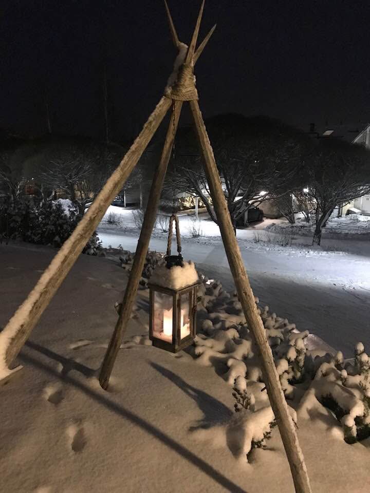 Hyvää joulua. Ulkona näyttää lähes keväiseltä, siksi kuva 7 vuoden takaa…