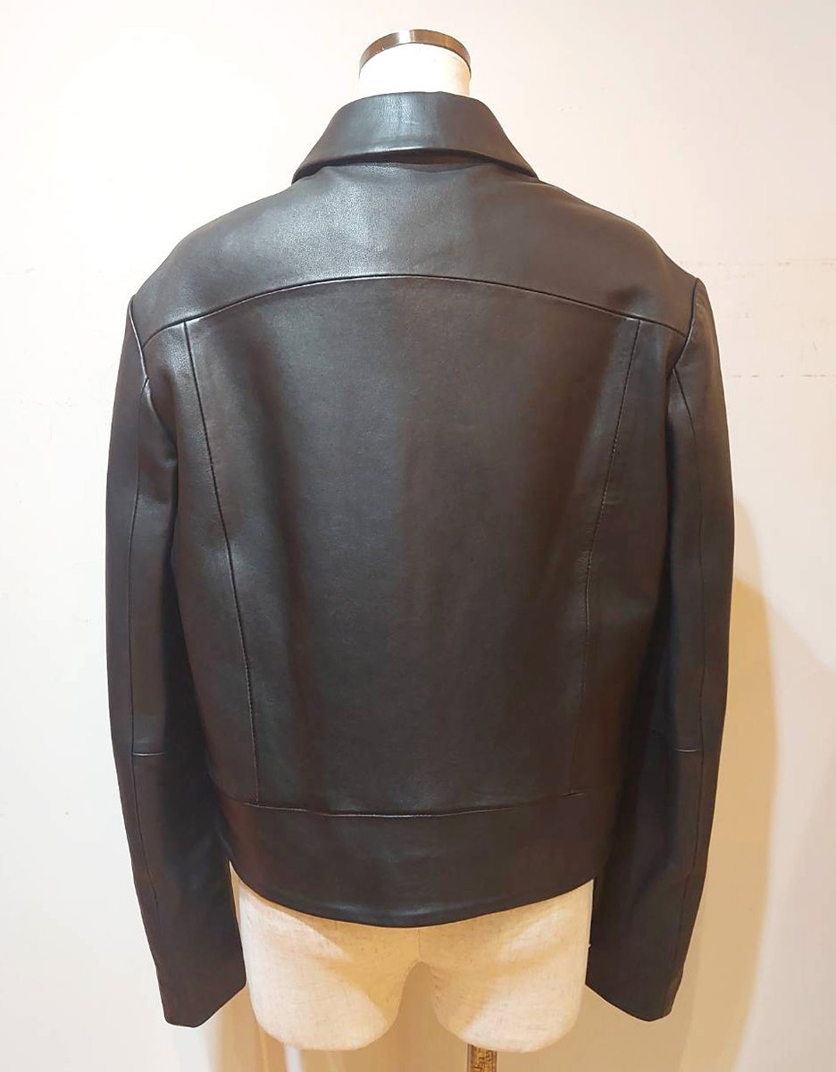 ◇ALYSI(アリジ)◇ レザージャケットが入荷しました。 定価：113,300円