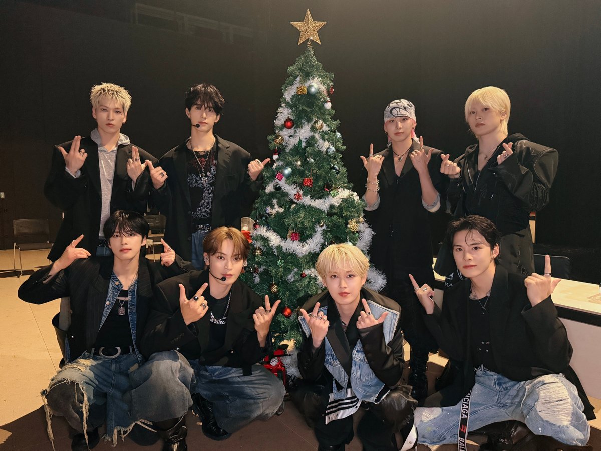 2025.12.23
📸 JO1 10TH SINGLE
"Handz In My Pocket"
SHOWCASE TOUR

-
KUMAMOTO
-

#JO1 #HandzInMyPocket