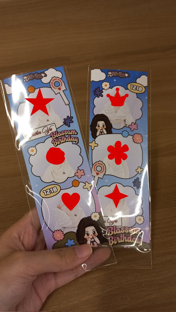 linghesther's tweet image. finally can celebrate my baby's birthday on the event's last day ❤ forgot to bring my vivistar &amp;amp; pc 😭 

special thanks to @YUSHUXINID
@YSXProjectID @selfietimeid 

#EstherYuBlossomBirthday