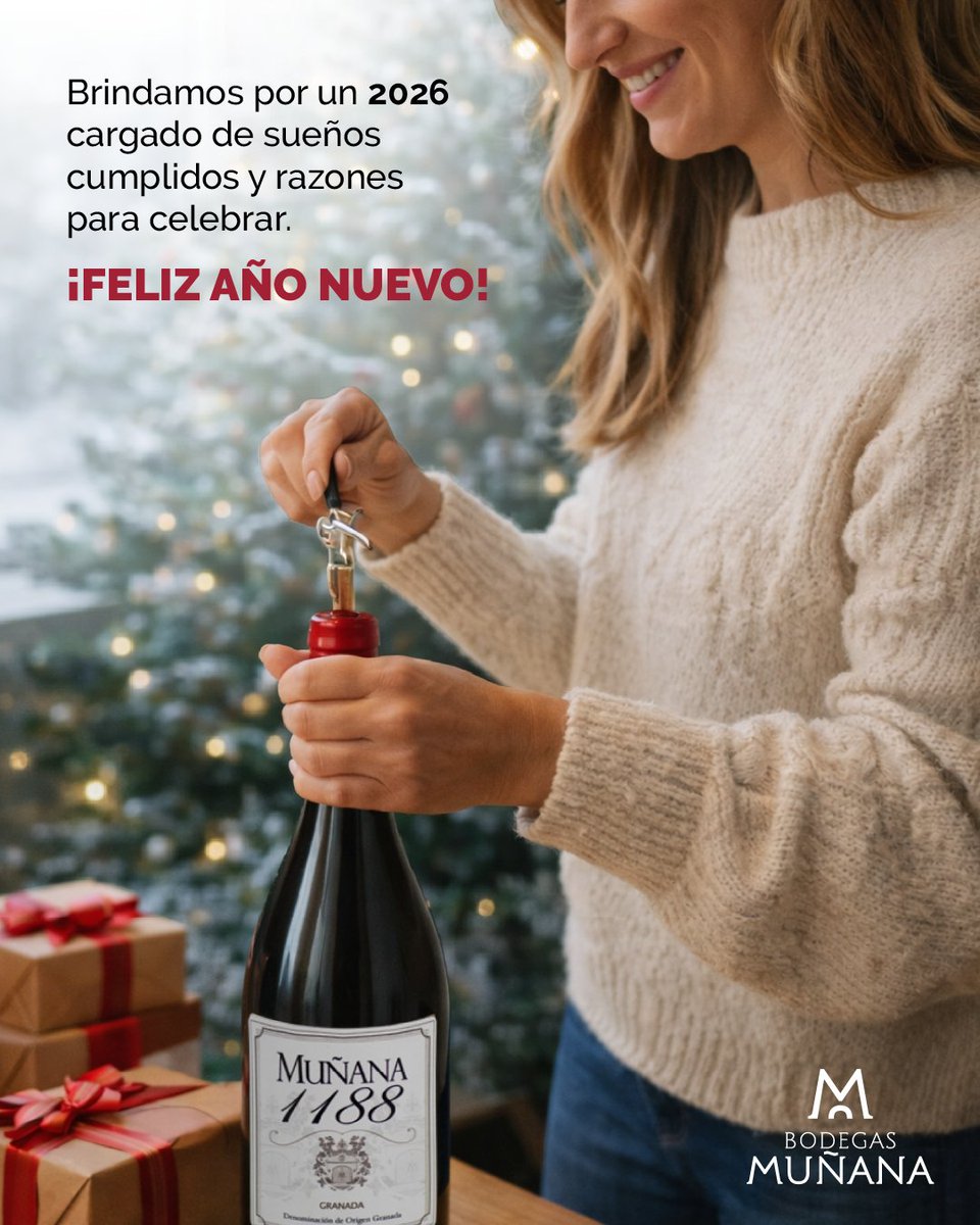 🥂 Brindamos por un 2026 inolvidable.
Por cada logro y cada sueño que empieza a cumplirse.

Desde Bodegas Muñana, os deseamos un año lleno de razones para celebrar.
¡Feliz Año Nuevo! ✨🍷

𝐋𝐀 𝐁𝐎𝐃𝐄𝐆𝐀 𝐂𝐎𝐍 𝐕𝐈Ñ𝐄𝐃𝐎 𝐏𝐑𝐎𝐏𝐈𝐎 𝐌𝐀́𝐒 𝐀𝐋𝐓𝐀 𝐃𝐄 𝐄𝐒𝐏𝐀Ñ𝐀