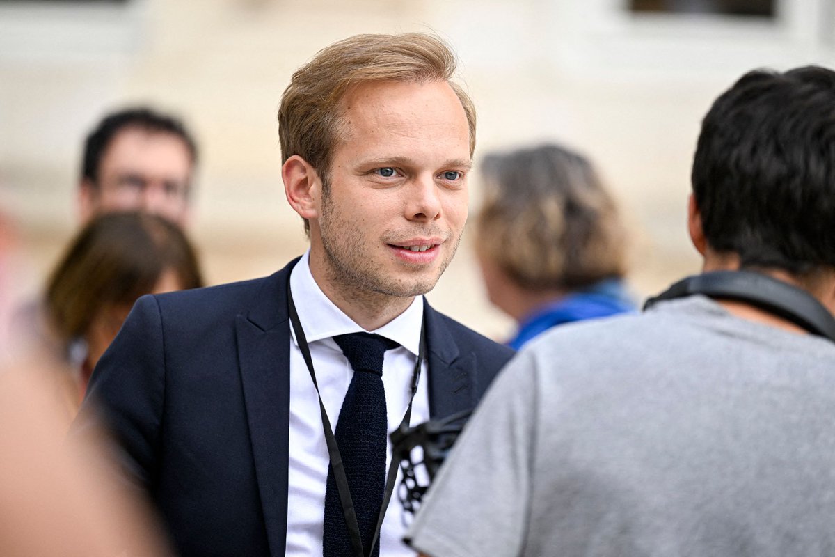 🚨 ALERTE INFO 

La commission d’enquête sur Radio France et France Télévisions a été SUSPENDUE par son président, et les séances prévues pendant les 15 prochains jours ont été ANNULÉES. 

Le président, Jérémie Patrier-Leitus, défend une pause temporaire et a décidé de suspendre