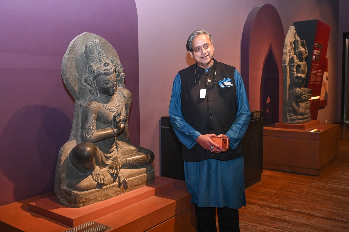 BiharInfraTales's tweet photo. “Every Indian should visit the Bihar Museum and Bapu Tower in Patliputra.”

— Congress MP @ShashiTharoor https://t.co/F6bk3H0b5s