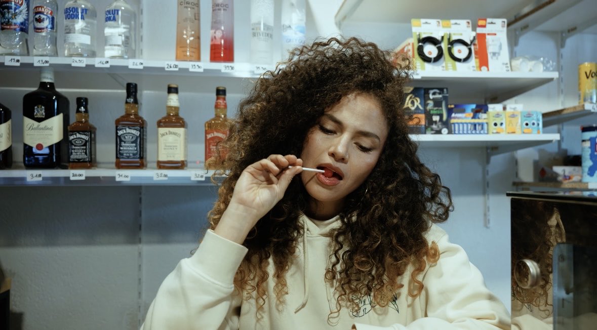 youtu.be/uBXHsTaVDXU?si… dernier clip disponible « bebecita » 🎬💋