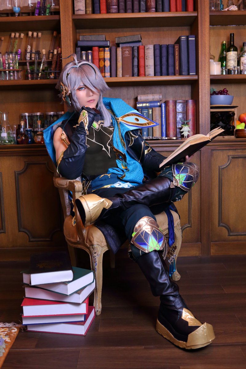 kb54054213's tweet photo. 【Cosplay】
原神/Genshin Impact
アルハイゼン/Alhaitham

〜悠々自適な生活～

📸髭付きのハヤシ(@hige_hayasi )さん
studio: @asa3studio 
━━━━━━━━━━━━━━━
#cosplay #GenshinImpactcosplay #Alhaitham https://t.co/VvRxgrhfO9