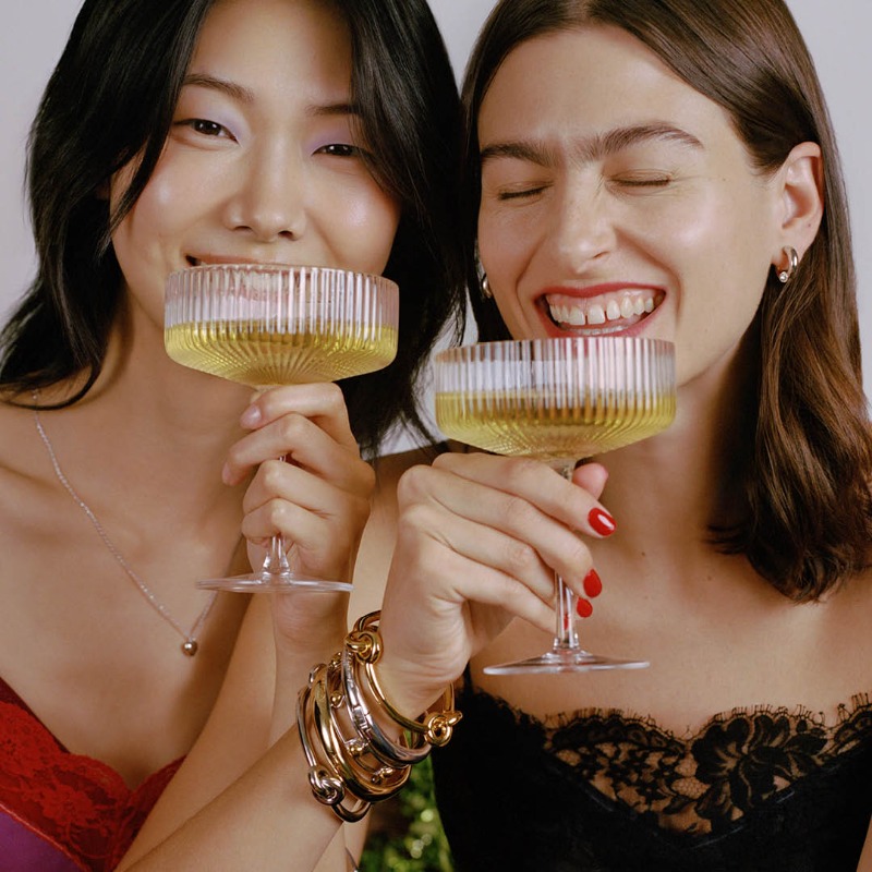 コメント用です！ Cheers🥂🤍️✨️