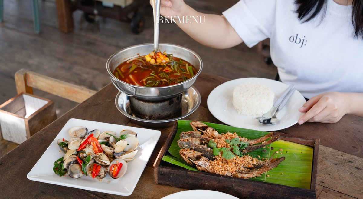 bkkmenu's tweet image. #Cityguide รอบนี้ชวนไป “บางปู” โลเคชันใกล้กรุงไว้เติมพลังใจแบบ Slowday เปลี่ยนบรรยากาศจากตึกสูงเป็นลมทะเลเย็น ๆ ฟ้าสวย ๆ เดินเล่นบนสะพานดูนกนางนวลช่วงปลายปี
.
#BKKMENU #BKKGUIDES #Bangpu #บางปู #OneDayTrip