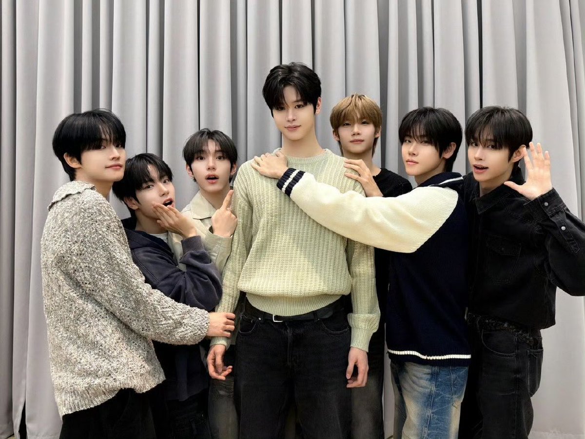 CLOSEYOUREYES クルユア 個別サイン マージンシャン 8/31 CLOSEYOUREYES JP (@CYE_JPOFFICIAL) / Posts / X