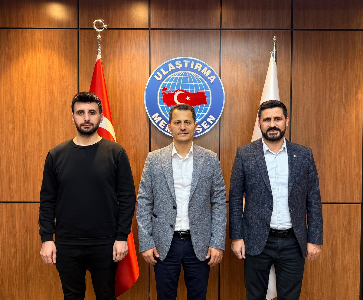 🤝 Sakarya İl Temsilcimizden Ziyaret 

Sakarya İl Temsilcimiz Hakan Kaya ve TÜRASAŞ personeli Gazi Üyemiz Osman Köse, Genel Başkanımız Dr. Kenan Çalışkan'ı ziyaret ederek personel talep ve önerilerini ilettiler.  

Kıymetli başkanımıza ve değerli gazimize nazik ziyaretleri için