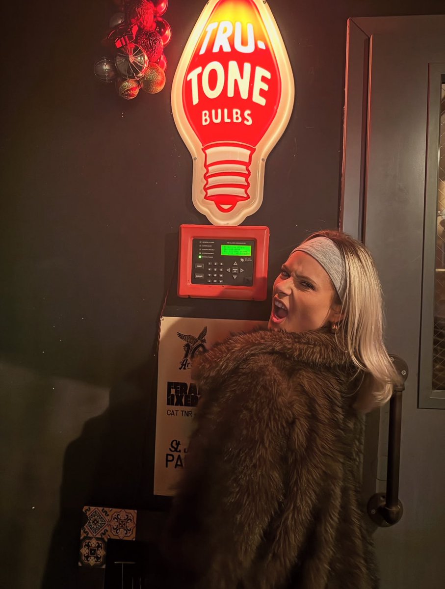 Aisha Hamsa (@hamsaaisha72615) on Twitter photo 