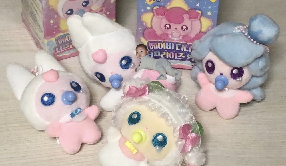 _eeeeeezu's tweet image. 푸짐핑 한 방에 뽑았다니깐 ~ (•‾̑⌔‾̑•)ノ🍀