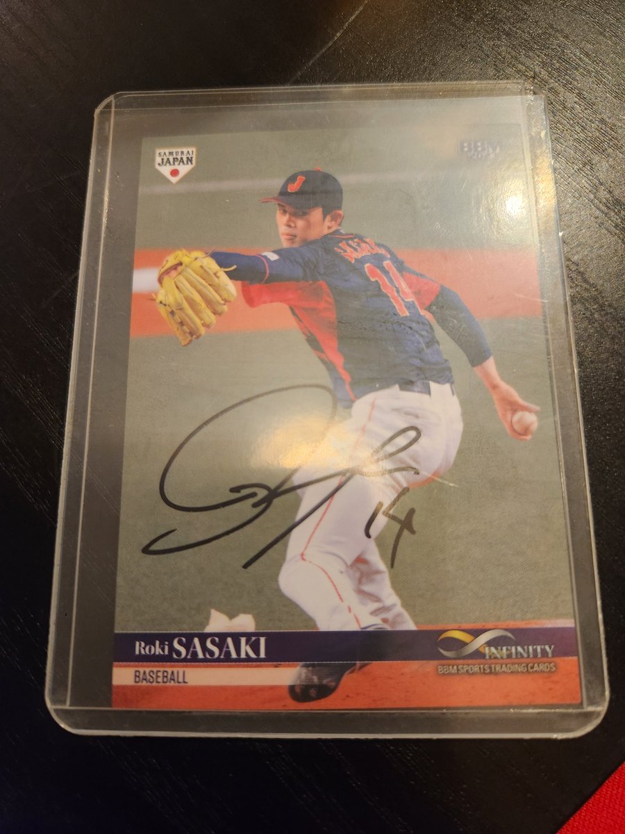 佐々木朗希SAMURAIジャパンカード 新着お宝カード……！！ 侍JAPANユニに14番サインはかっこよすぎて