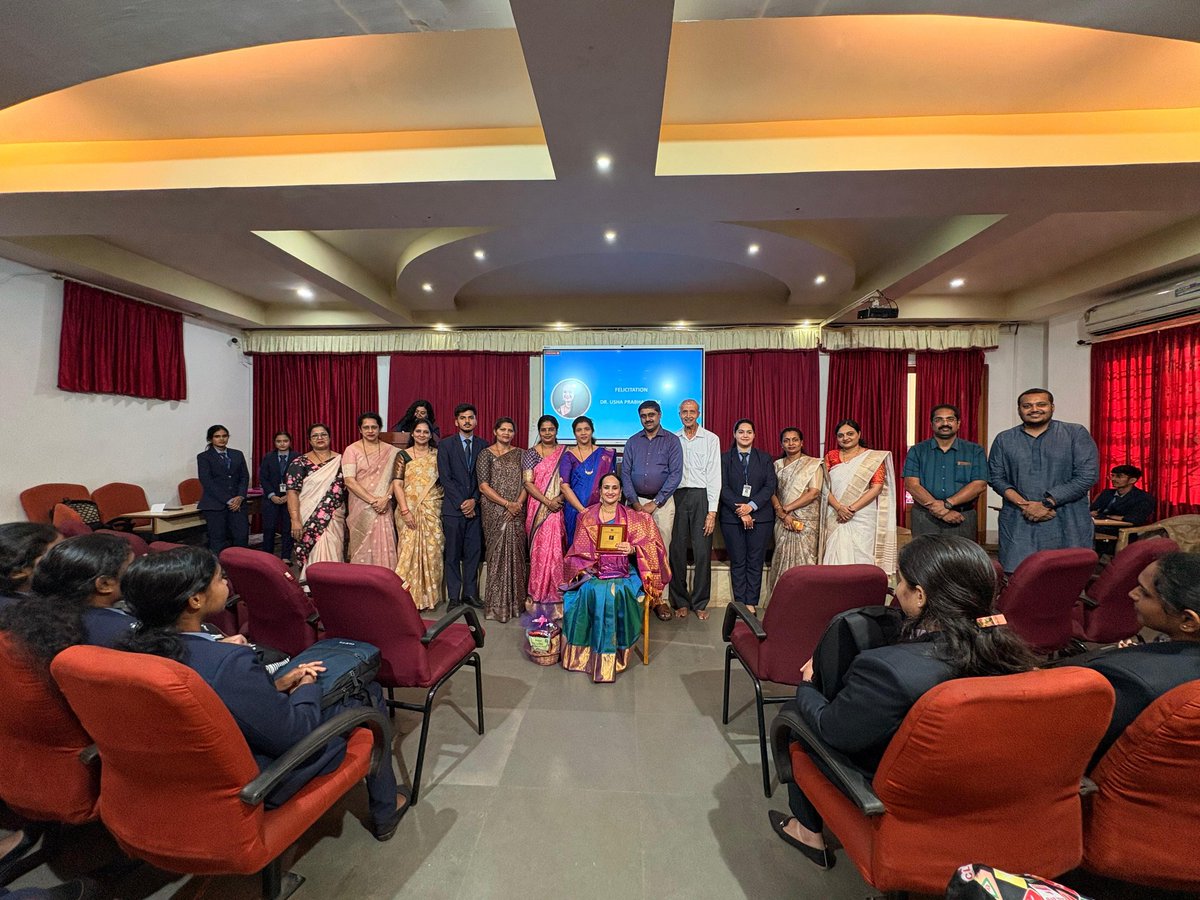 SDMPGCENTRE's tweet photo. Thrilled to share glimpses from the grand Inauguration of the Student Consortium 2025-26 on 12-12-2025 at SDM PG Centre, Mangalore.
An empowering start to a new year of collaboration and leadership. CG - Dr. Usha Prabha Nayak. Guest of Honour-Prof. Uday Kumar.@EduMinOfIndia https://t.co/M7rFLEDZRZ