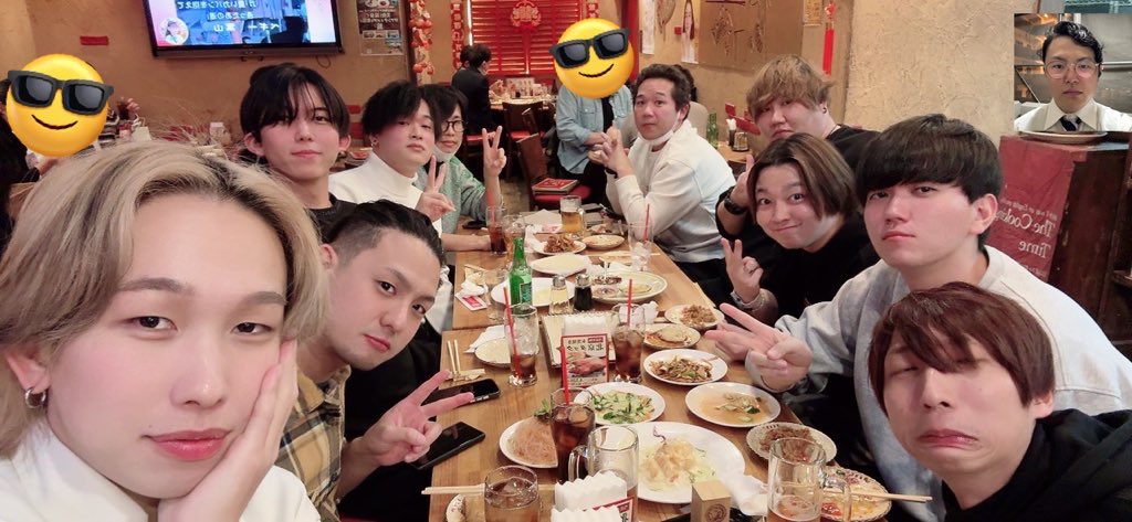 taketyosan's tweet photo. 弱⚪︎ラボ 忘年会2025🍺

始まりの地 エイトにて https://t.co/WO19sNOO2D