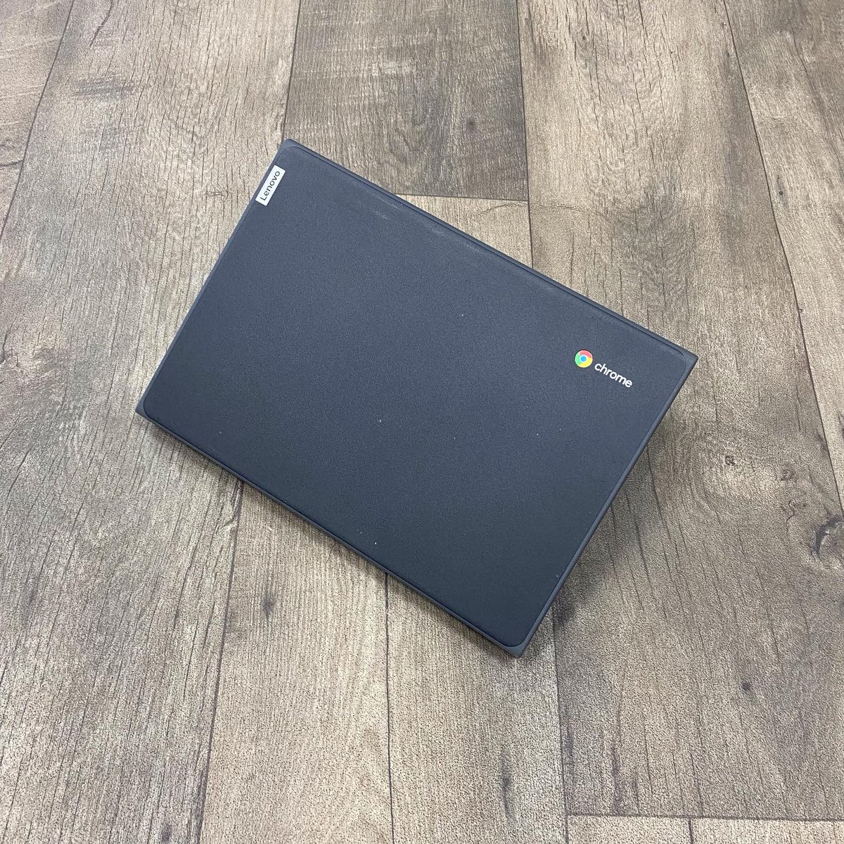 LaptopsArena's tweet image. Lenovo 100e Chromebook Gen 2 4GB Ram 32GB SSD Expandable with a MicroSD Card -ex uk
Kes 6,999/-
📷11.6″ Intel®-powered Chromebook
📷Chrome OS
📷Does not support windows📷
Call 0721763763
#student #school #chromebook #lenovochromebook