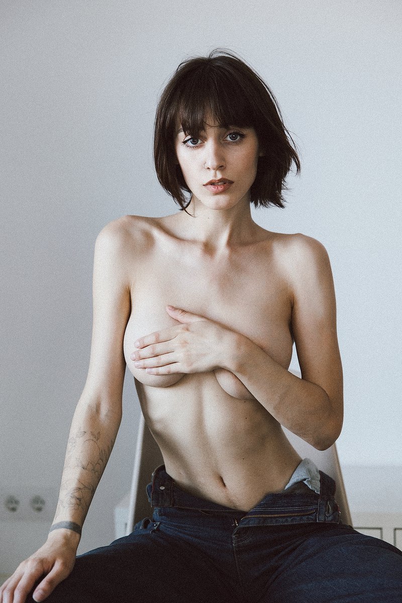 Elfa Floria tweet media