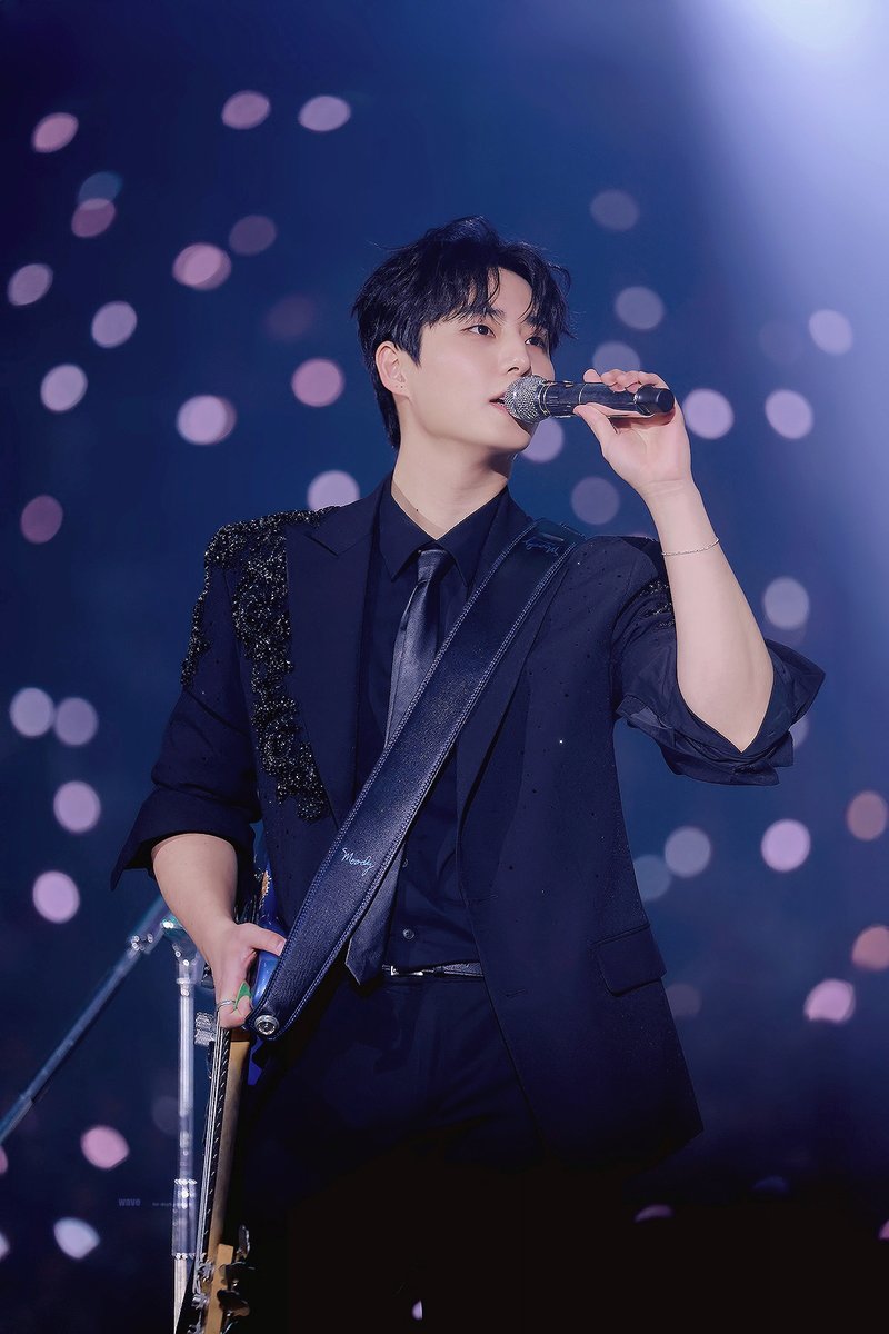 waveto_6's tweet image. 251221 #DAY6 #데이식스 #YOUNGK #영케이