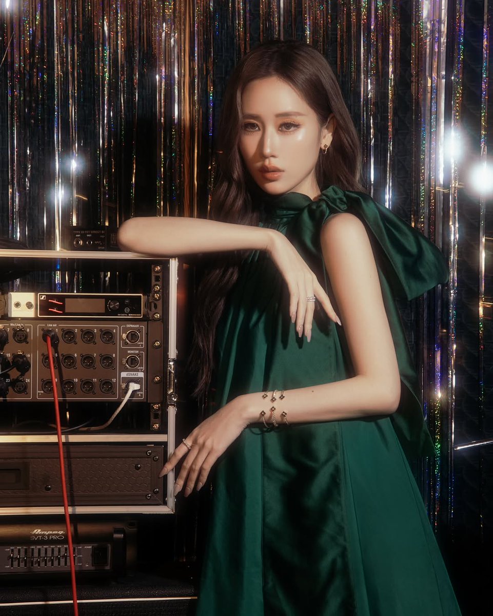 BoltyLime's tweet photo. #janeeyeh X FridayClub.mag 🔗 https://t.co/p0NsifObZJ https://t.co/Lt9BQEu1Ki