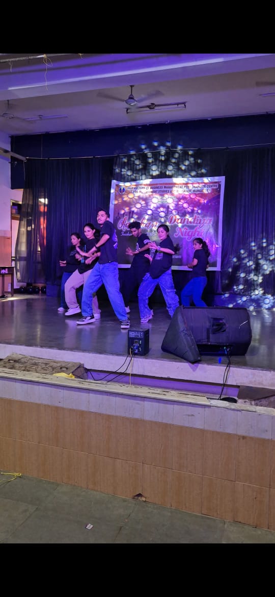SDMPGCENTRE's tweet photo. Freshers’ Day was organised by SDM PG Centre, Mangalore on 20th December, 2025 to welcome new students. The programme featured cultural performances and interactive activities. @EduMinOfIndia https://t.co/xESDRLXe8W