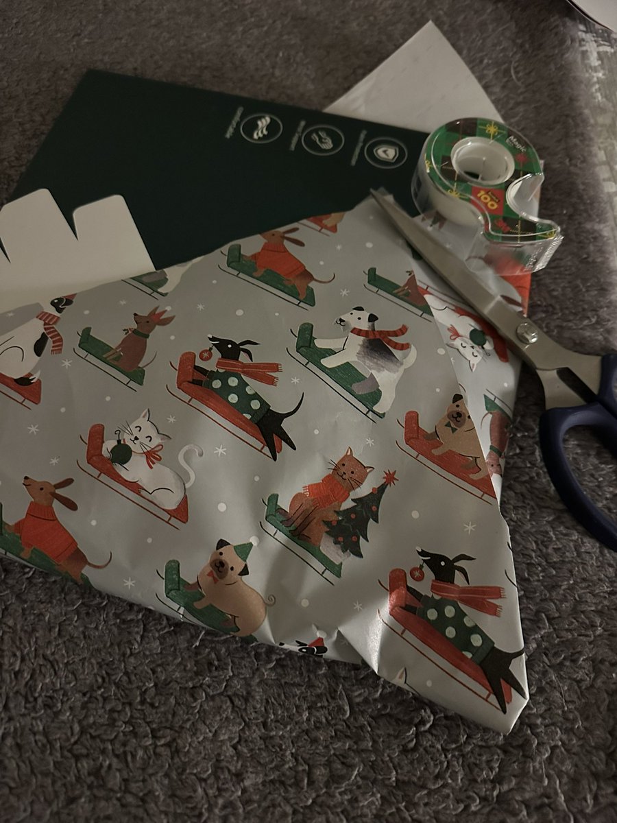 101.5 LITE FM tweet media