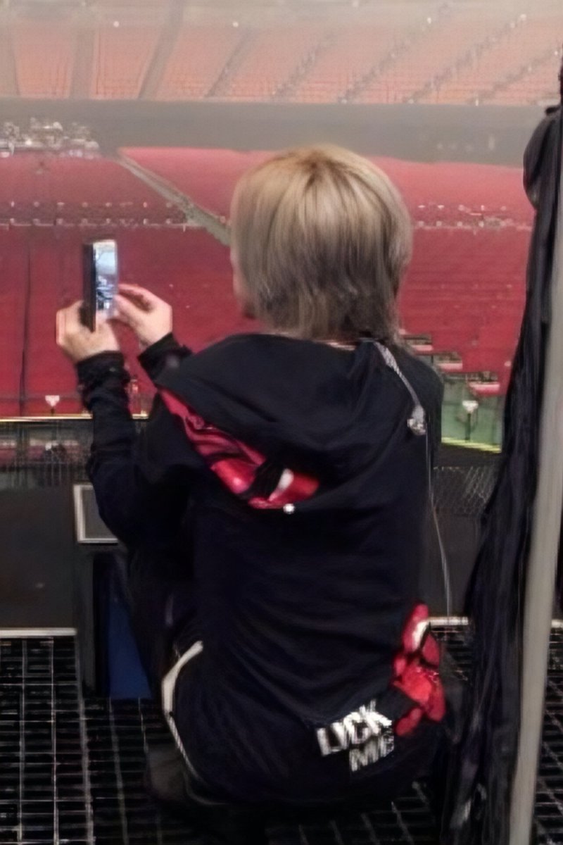 ロゴ横の文字が初代と違う🍒͛͛♥ yasuくん専用は〖LOCK ME〗 だった