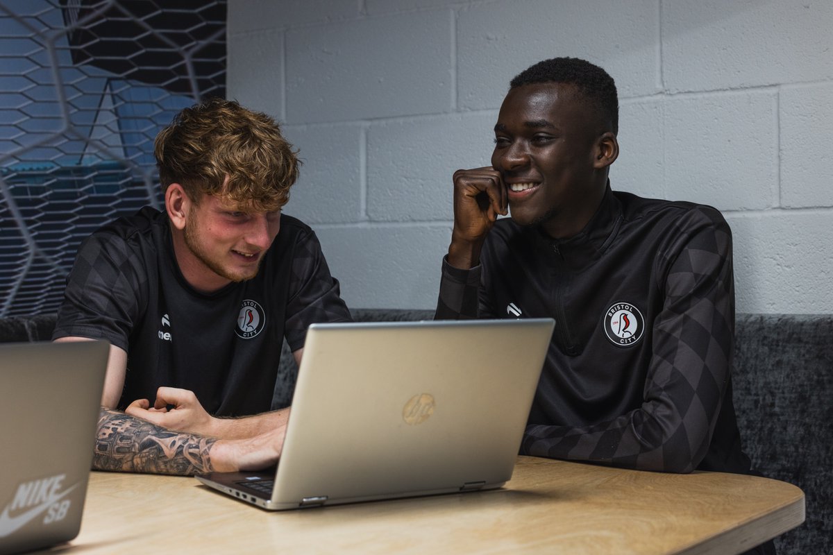 Looking for a job where you can make a difference? 🤔

We're hiring for several exciting roles within our organisation:
📈 Alternative learning provision lead
🙌 Teaching Assistant
🚍 Mini bus driver
🎟️Match day draw seller

📲 Apply now: bcfc.co.uk/robins-foundat…