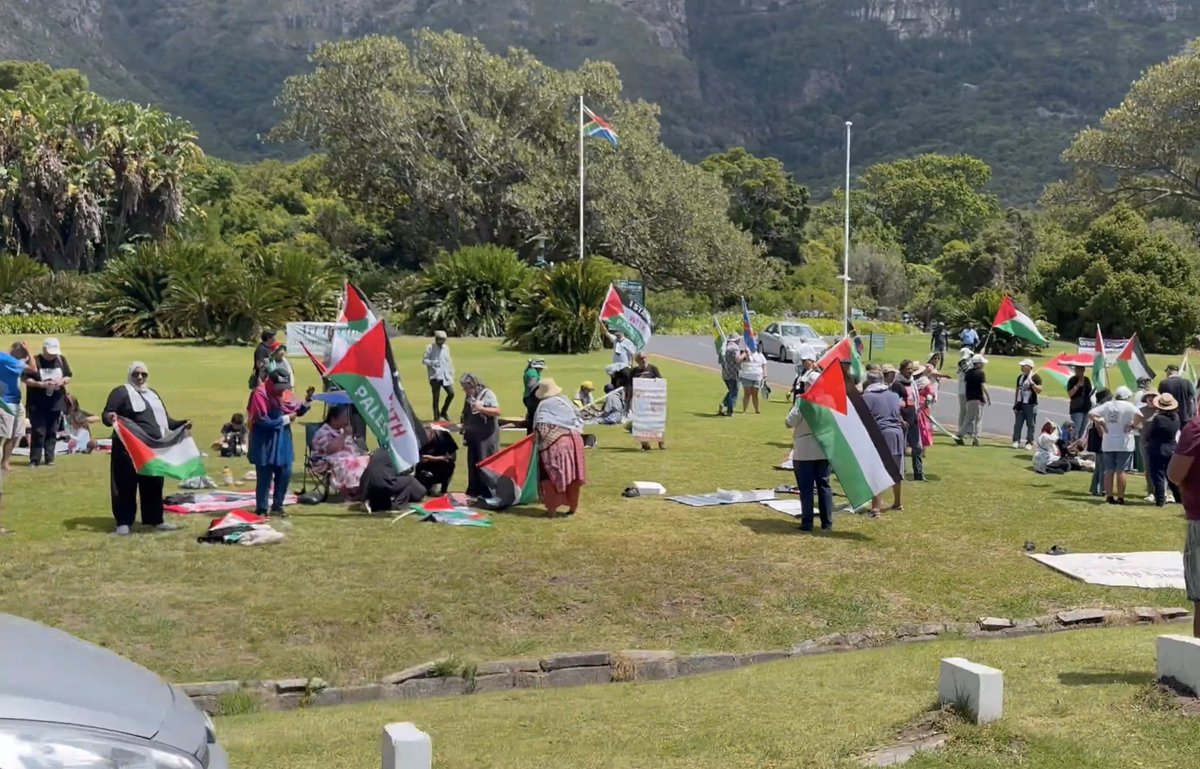 You are protesting against a South African artist performing in South Africa, but 99% of the flags you are waving are Palestinian flags? 

This is looking more and more like an anti-Christian protest that's meant to silence proud Christians like <a href="/TheKiffness/">The Kiffness</a>