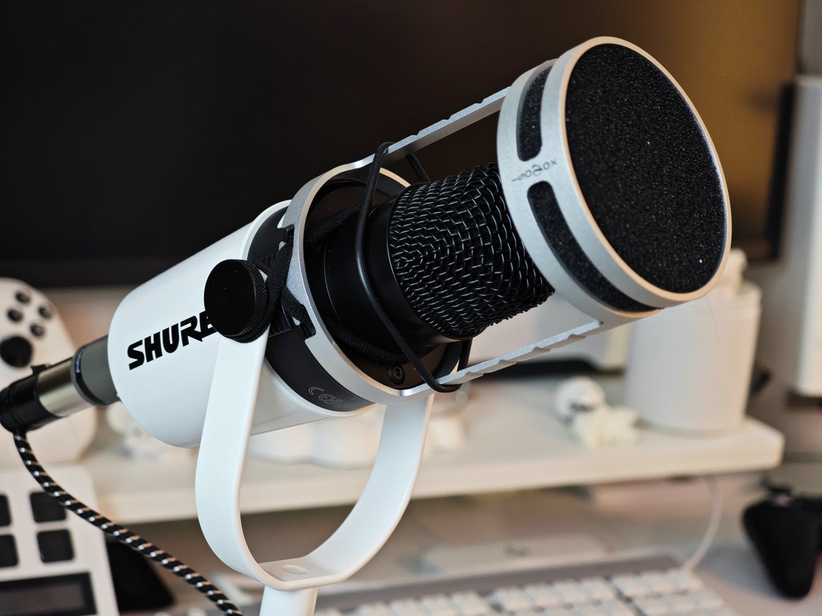 こないだ買ったSHURE MV7+にIsovoxのIsopopってポップガード付けてみて